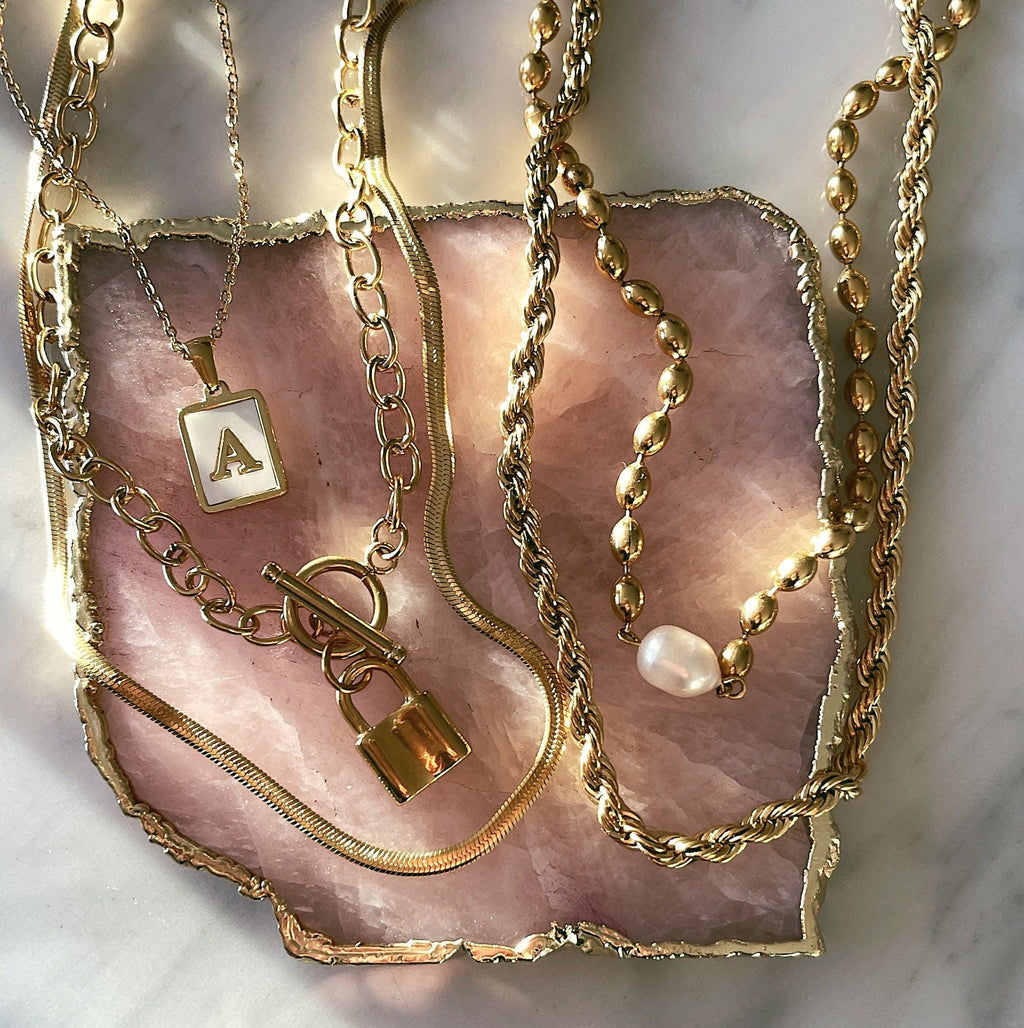 Olivia Pearl Necklace